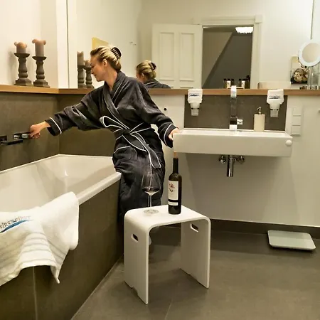 First Im First Sellin, Penthouse Paradies Am * Sellin